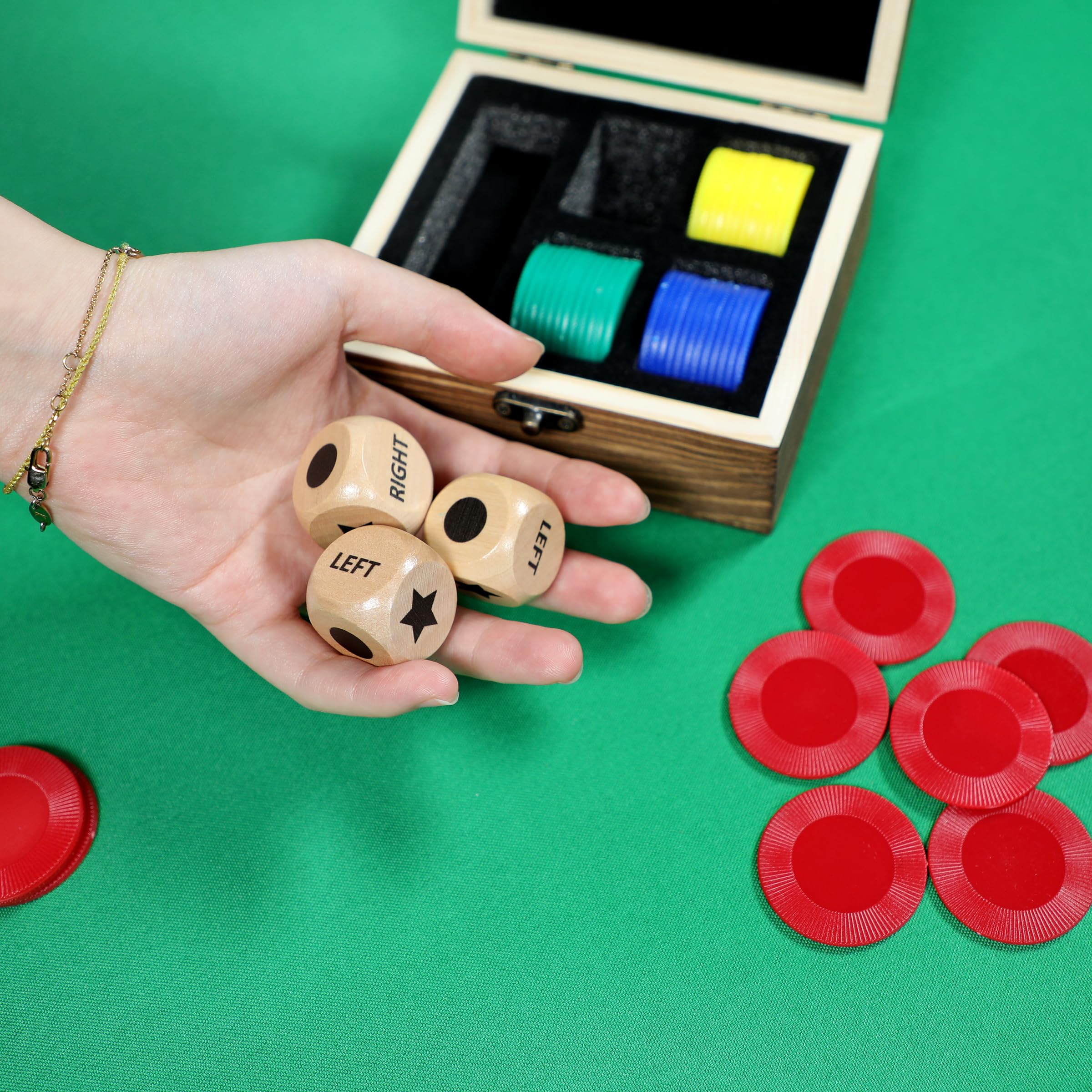 Amazon.com: Fun Left Right Roll Dice Game Set, Include 3 1-inch